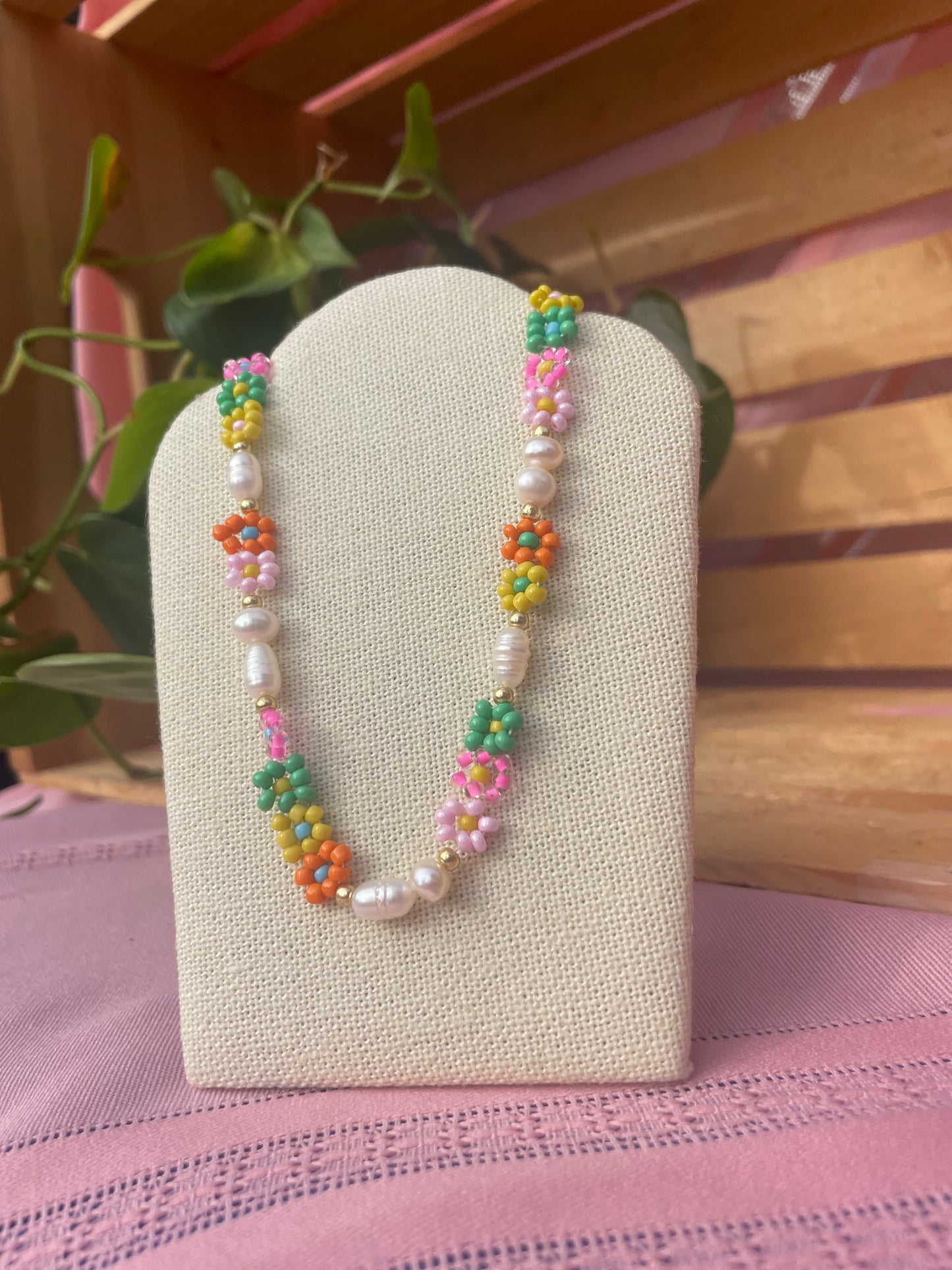Pearl & Daisy Necklace